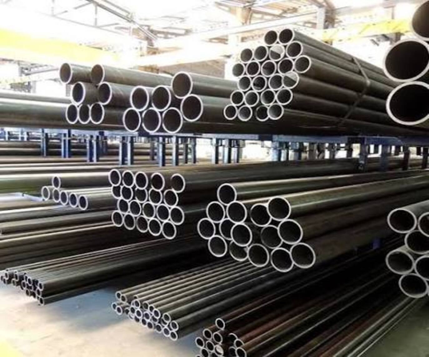 Manufacturing process of ASTM A500 round tubes: Comparison of ERW welding and seamless processes