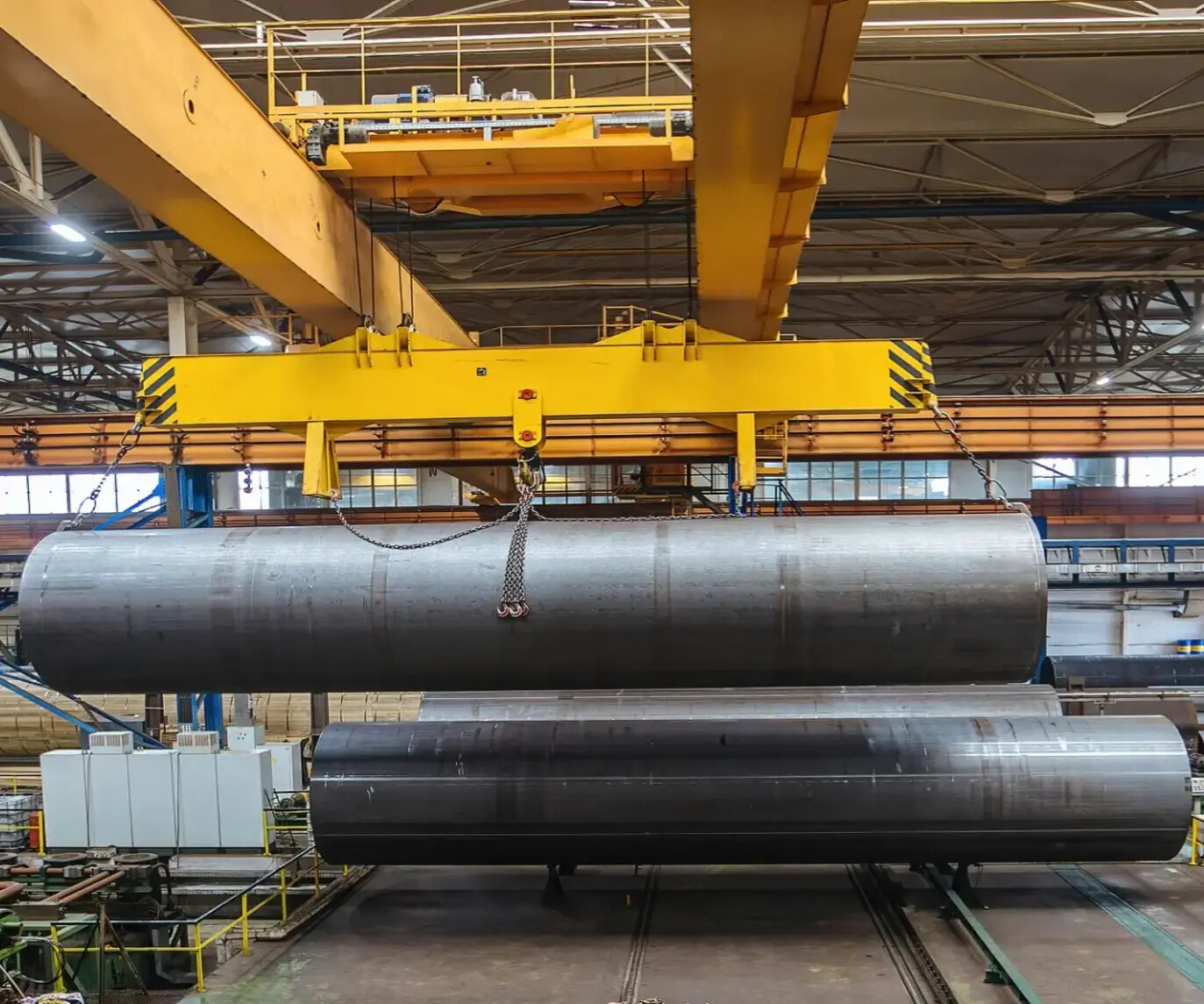 How to choose the material for thick-walled steel pipes? Performance comparison of 20#, 45#, Q345B, and 15CrMo.
