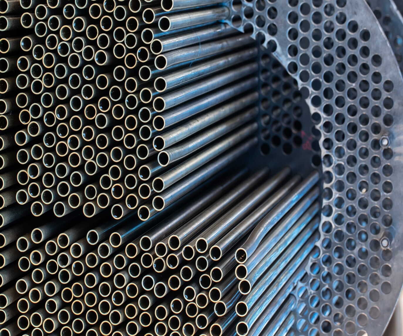 What precautions should be taken when storing seamless steel pipes?