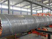 How is the process of sawing spiral steel pipes carried out
