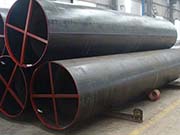 What are the methods for treating welded joints in steel pipes